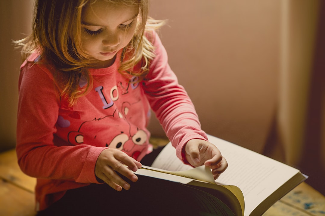 Children's future is shaped by their "reading comprehension" skills. What can you do to improve your children's reading comprehension skills?